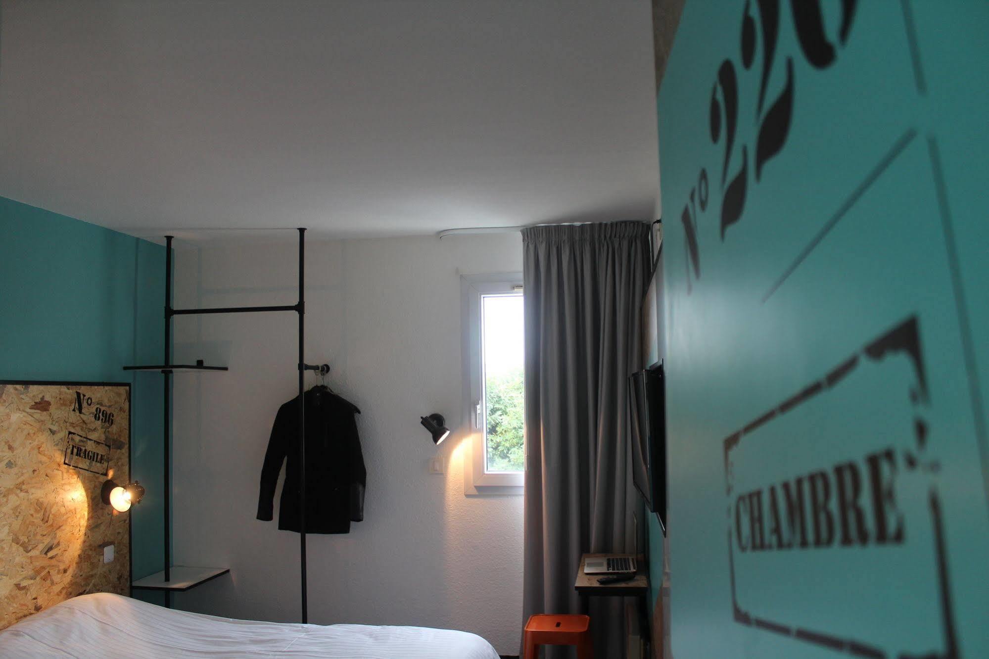 The Originals Access, Hotel Clermont-Ferrand Nord Châteaugay Εξωτερικό φωτογραφία