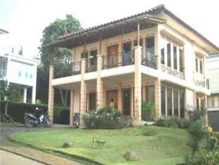 Villa Istana Bunga 2 Bedroom Μπαντούνγκ Εξωτερικό φωτογραφία