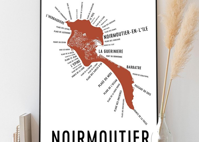Passage du Gois Map of Noirmoutier Poster 30x40 Cm Decorative Idea for Lovers of ... photo