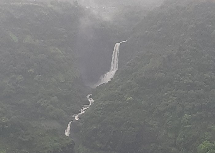 Kune Falls Kune Waterfalls, Lonavala - Khandala Valley : r/pics photo