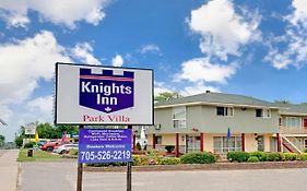 Knights Inn - Park Villa Motel, Μίντλαντ Exterior photo