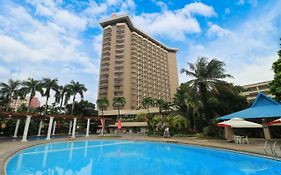 Century Park Hotel - Multiple Use Hotel And Staycation Approved Μανίλα Exterior photo
