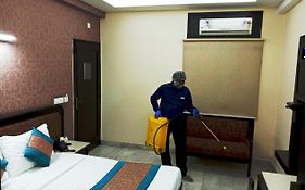Hotel Sundeep Inn Νέο Δελχί Exterior photo