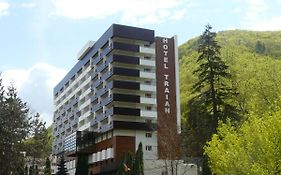 Hotel Traian Caciulata Călimăneşti Exterior photo