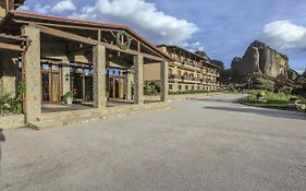 Grand Meteora Hotel Καλαμπάκα Exterior photo
