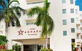 Adhara Express Ξενοδοχείο Κανκούν Exterior photo