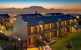Protea Hotel By Marriott Cape Town Tyger Valley Exterior photo