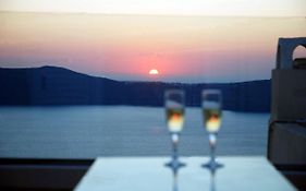 Reverie Santorini Hotel Φηροστεφάνι Exterior photo