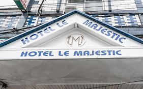 Hotel Le Majestic Ντουάλα Exterior photo