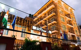 Himalayan Suite Hotel Κατμαντού Exterior photo