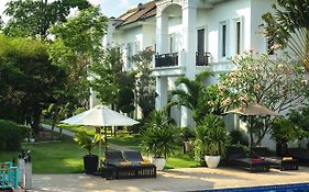 Vimean Sovannaphoum Resort Μπατταμπάνγκ Exterior photo