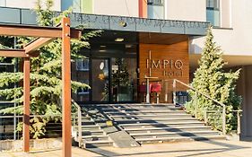 Impiq Hotel Τρνάβα Exterior photo