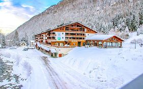 Dormio Resort Les Portes Du Mont Blanc Vallorcine Exterior photo