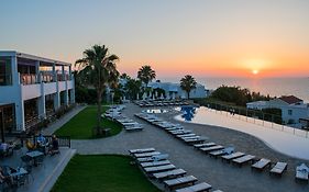 Theo Sunset Bay Holiday Village Κισσόνεργα Exterior photo
