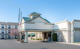 Quality Inn & Suites Monroe Exterior photo