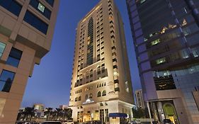 Howard Johnson By Wyndham Abu Dhabi Ξενοδοχείο Exterior photo