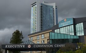 Executive Suites Hotel & Conference Center, Metro Vancouver Μπέρναμπι Exterior photo