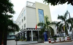 Hotel Sagar Sona Λάκναου Exterior photo