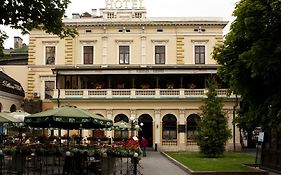 Wien Hotel Λβιβ Exterior photo