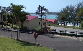 Complexo De Ferias Do Bilene Vila Praia Do Bilene Exterior photo