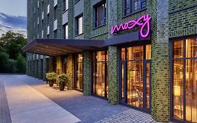 Moxy Cologne Muelheim Ξενοδοχείο Exterior photo