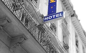 Kyriad Hotel XIII Italie Gobelins Παρίσι Exterior photo