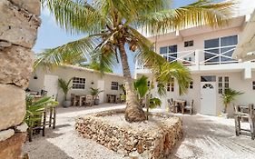 The Hut Bonaire Ξενοδοχείο Κράλεντικ Exterior photo