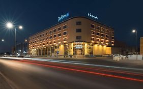 Radisson Blu Hotel, Μπουράιντα Exterior photo