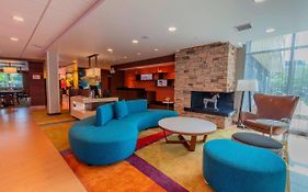 Fairfield Inn & Suites By Marriott Atlanta Γούντστοκ Exterior photo
