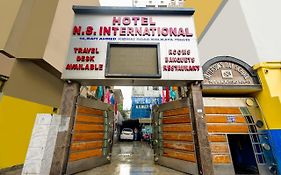 Hotel N S International Καλκούτα Exterior photo