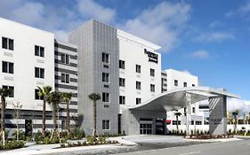 Fairfield Inn & Suites By Marriott Daytona Beach Speedway/Airport Exterior photo