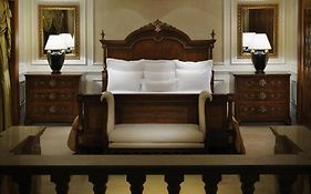 The Bristol Hotel Ντουμπάι Room photo
