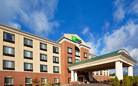 Holiday Inn Express Hotel & Suites Detroit-Utica, An Ihg Hotel Exterior photo