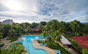 Cebu White Sands Resort And Spa Μακτάν Exterior photo