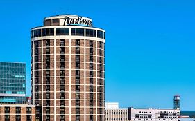 Radisson Hotel Duluth-Harborview Exterior photo