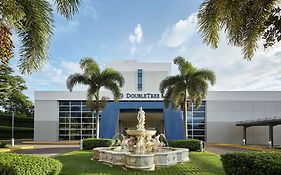 Doubletree By Hilton Managua Ξενοδοχείο Exterior photo