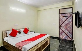 Oyo Dream Residency Near Rithala Metro Station Ξενοδοχείο Νέο Δελχί Exterior photo