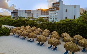 Embassy Suites By Hilton Aruba Beach Resort Παλμ Μπιτς Exterior photo