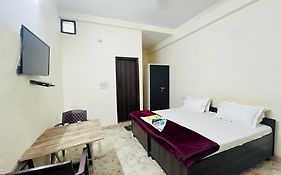 Roomshala 125 Hotel Maharaja -Vishwavidyalaya Νέο Δελχί Exterior photo