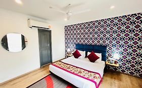 Qotel Hotel Chhatarpur- Opp Tivoli Garden Νέο Δελχί Exterior photo
