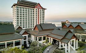 Avani Khon Kaen Hotel & Convention Centre Exterior photo