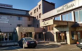 Hotel Ozana Bistriţa Exterior photo