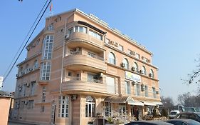 Vip Hotel Σκόπια Exterior photo