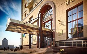 Hotel Μινσκ Exterior photo