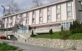 Omega Ambasador Hotel Σαράγεβο Exterior photo