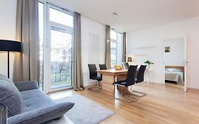 Modern Apartment In The Luxury Complex Marthashof Βερολίνο Room photo