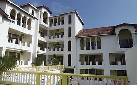West Bay Colonial Hotel Ροατάν Exterior photo
