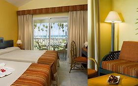 Sirenis Tropical Suites Casino And Aguagames Πούντα Κάνα Exterior photo