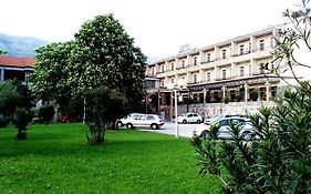 Hotel Leotar Τρέμπινιε Exterior photo