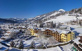 Alpenhof Brixen Ξενοδοχείο Brixen im Thale Exterior photo